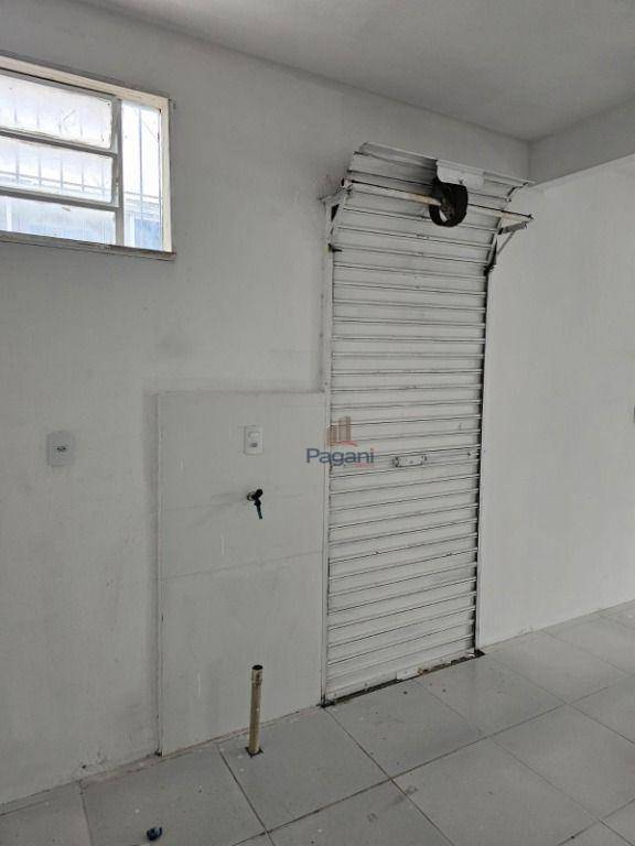 Sobrado à venda com 3 quartos, 300m² - Foto 24