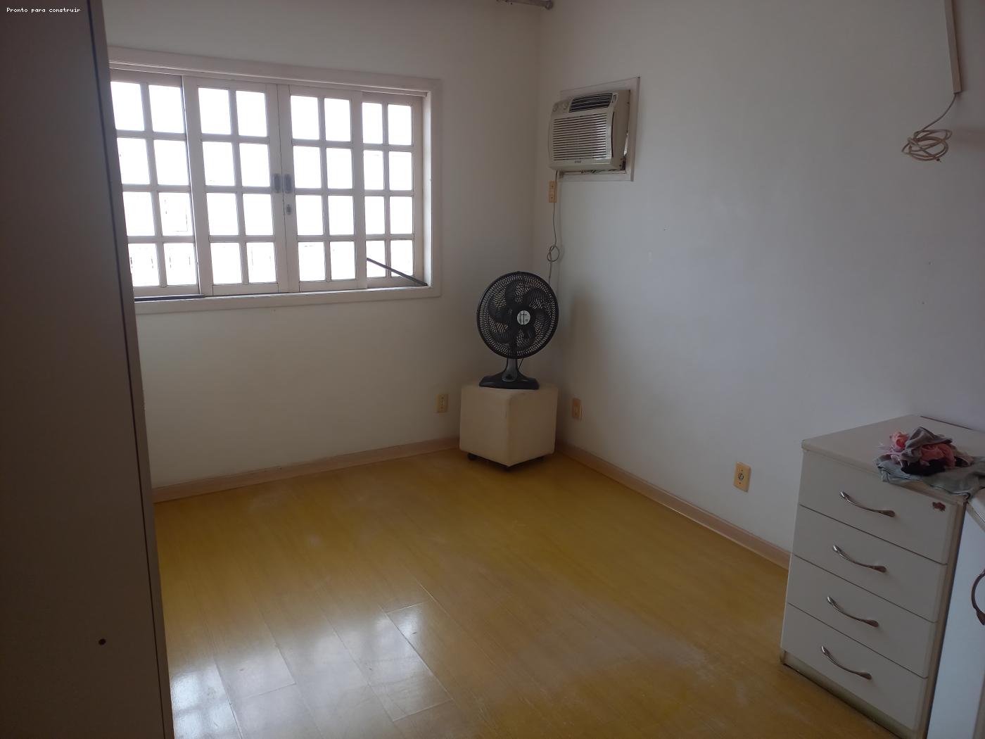 Casa à venda com 4 quartos, 360m² - Foto 22