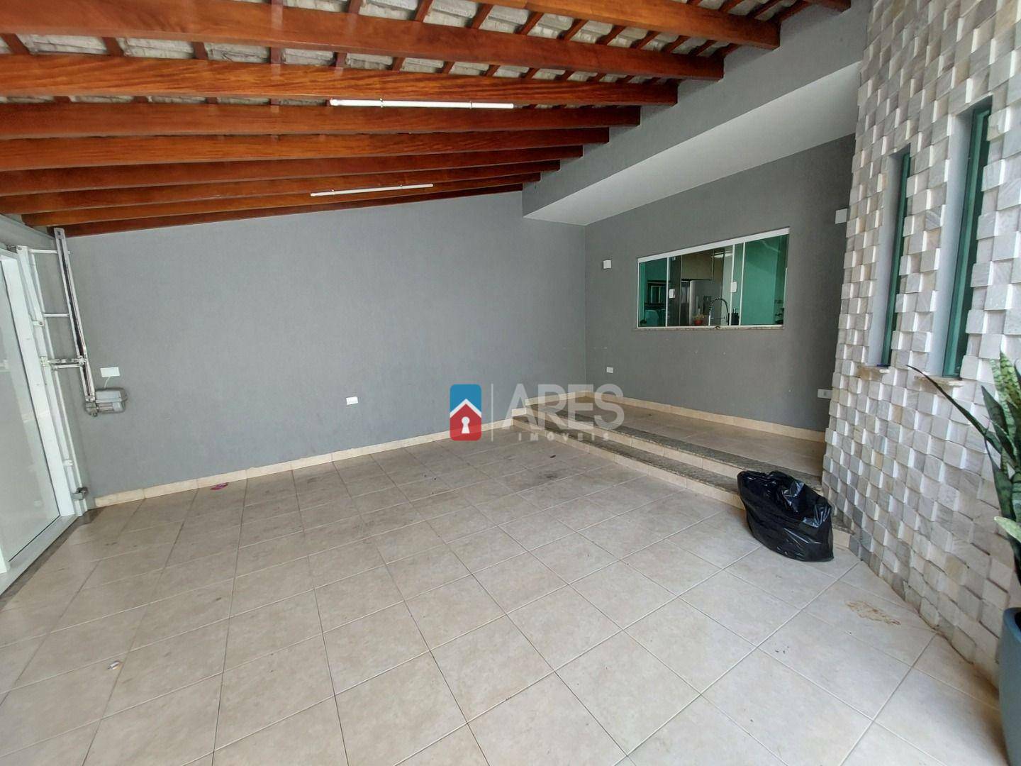 Casa à venda com 3 quartos, 231m² - Foto 18