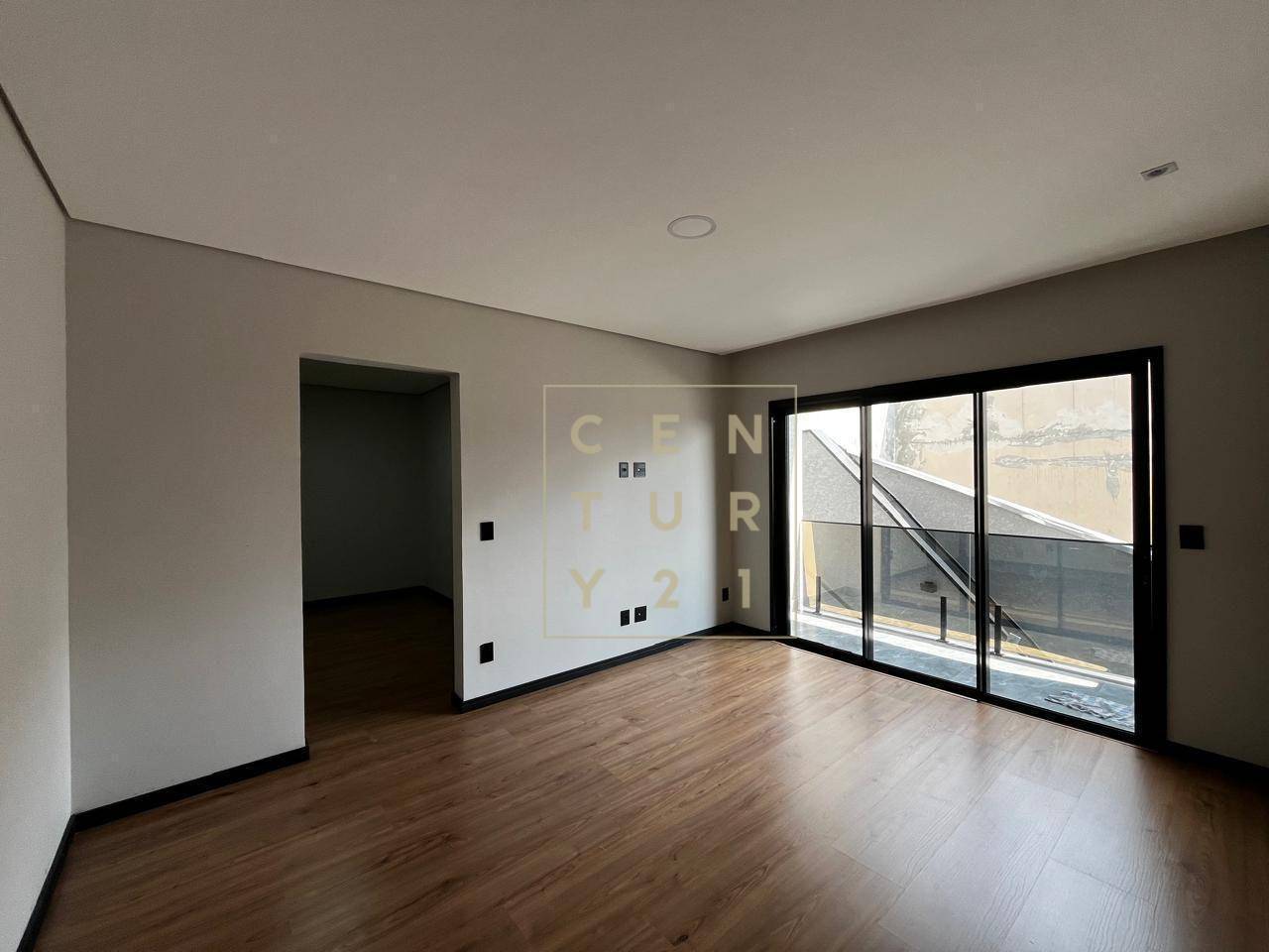 Casa de Condomínio à venda com 4 quartos, 400m² - Foto 4