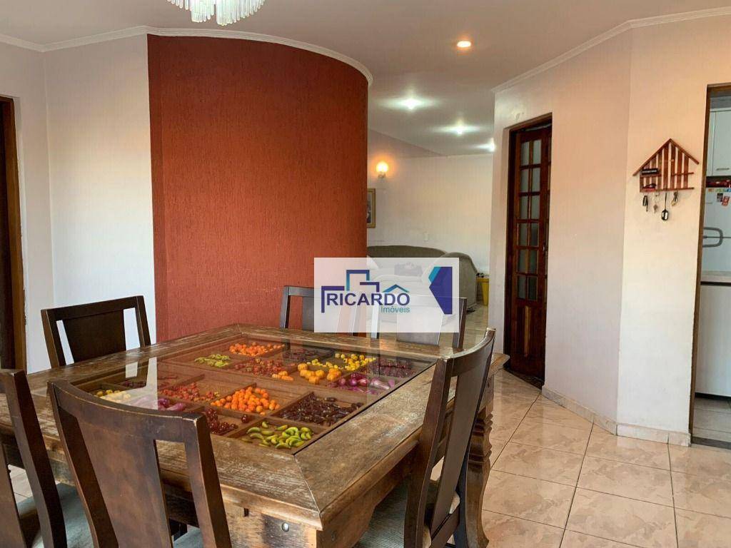 Sobrado à venda com 3 quartos, 287m² - Foto 2