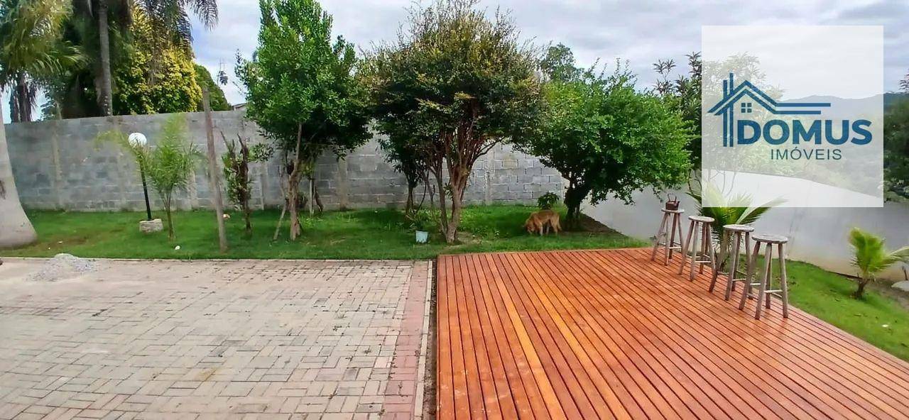 Chácara à venda com 3 quartos, 150m² - Foto 17