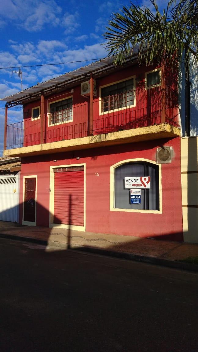 Sobrado à venda com 2 quartos, 80m² - Foto 1