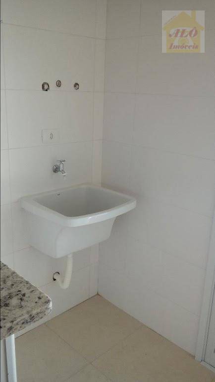 Apartamento à venda e aluguel com 2 quartos, 75m² - Foto 30