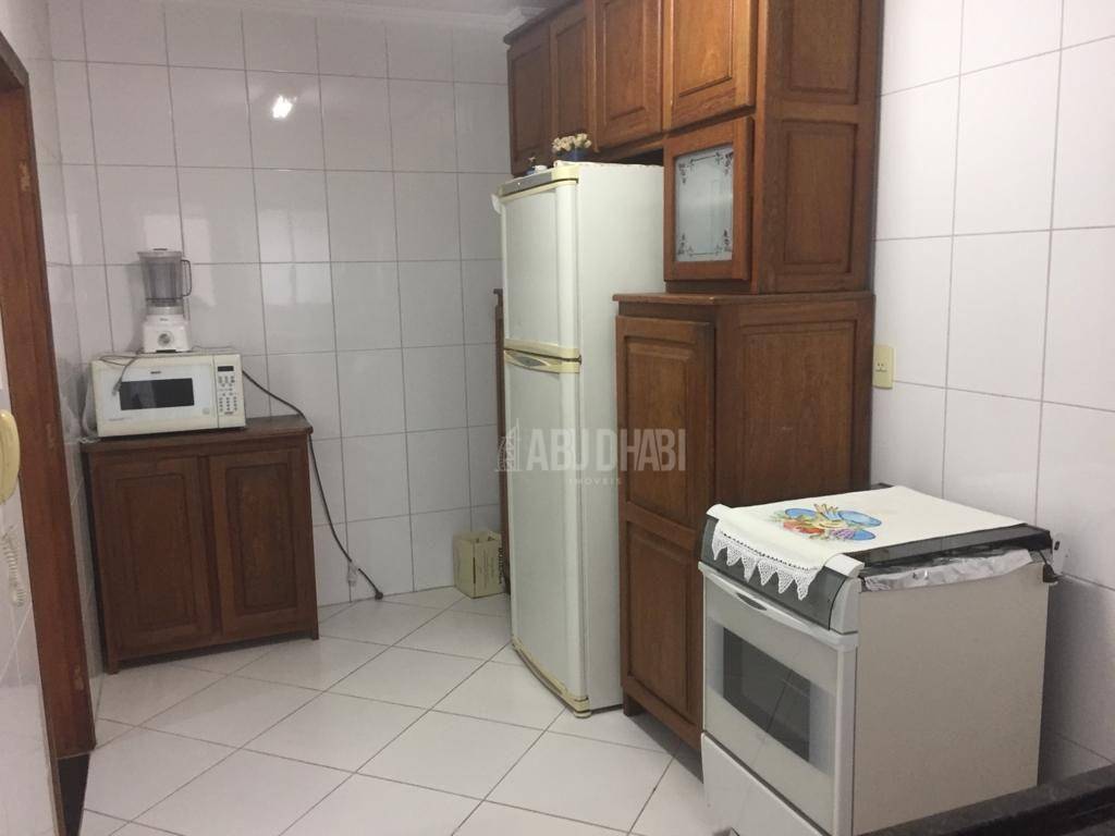 Apartamento à venda com 2 quartos, 85m² - Foto 3