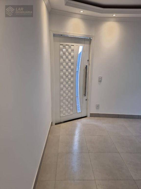 Casa à venda com 4 quartos, 300m² - Foto 18