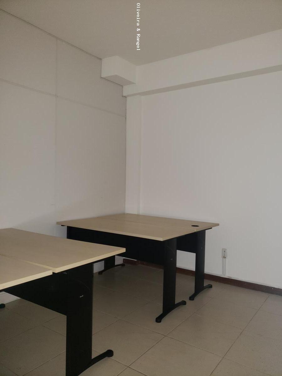 Conjunto Comercial-Sala à venda com 4 quartos, 70m² - Foto 12
