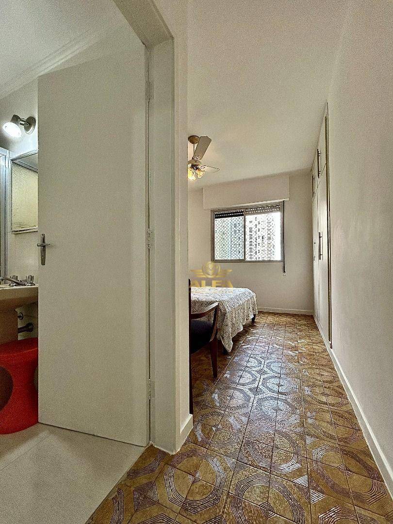 Apartamento à venda com 2 quartos, 100m² - Foto 14