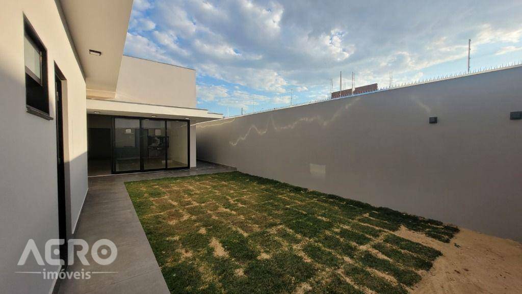 Casa à venda com 3 quartos, 180m² - Foto 10