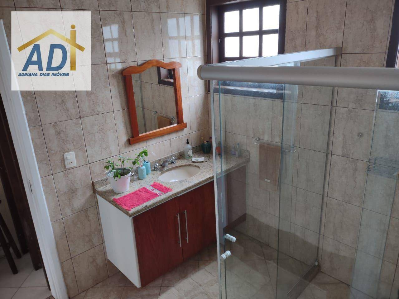 Casa de Condomínio à venda com 4 quartos, 247m² - Foto 32