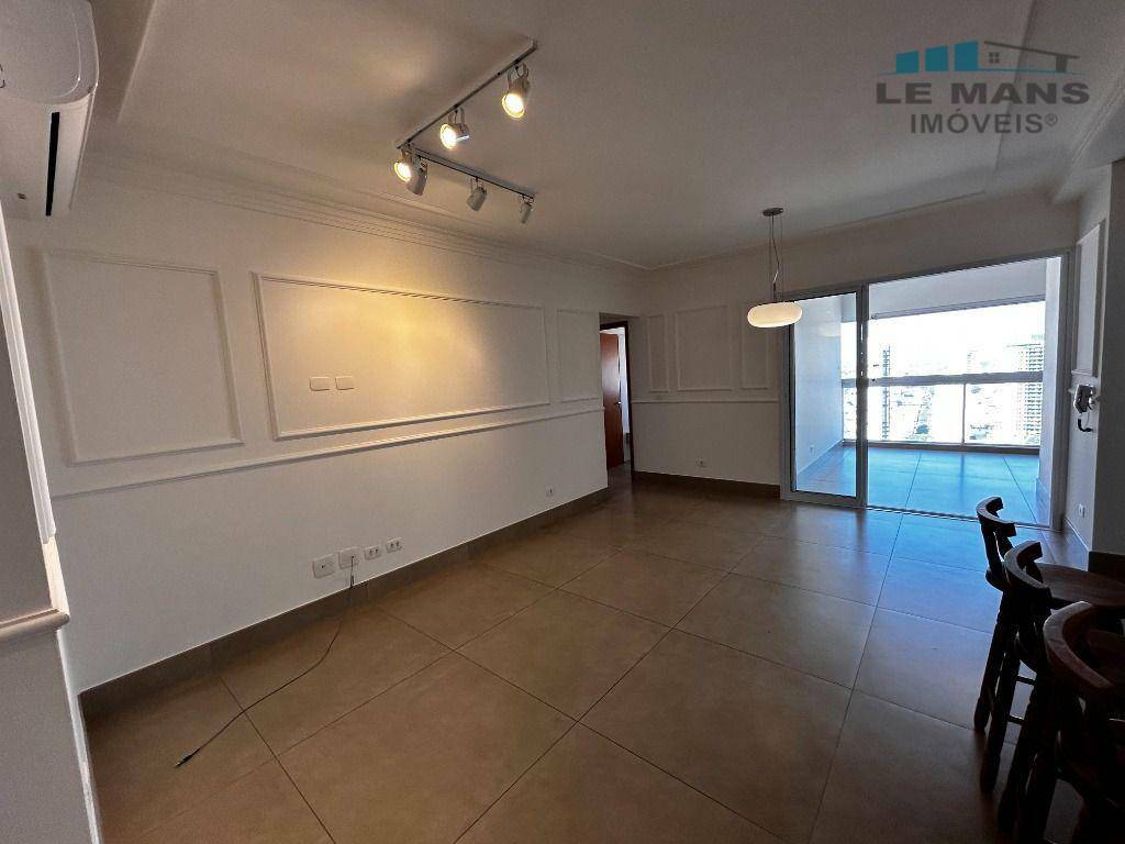 Apartamento à venda com 3 quartos, 103m² - Foto 2