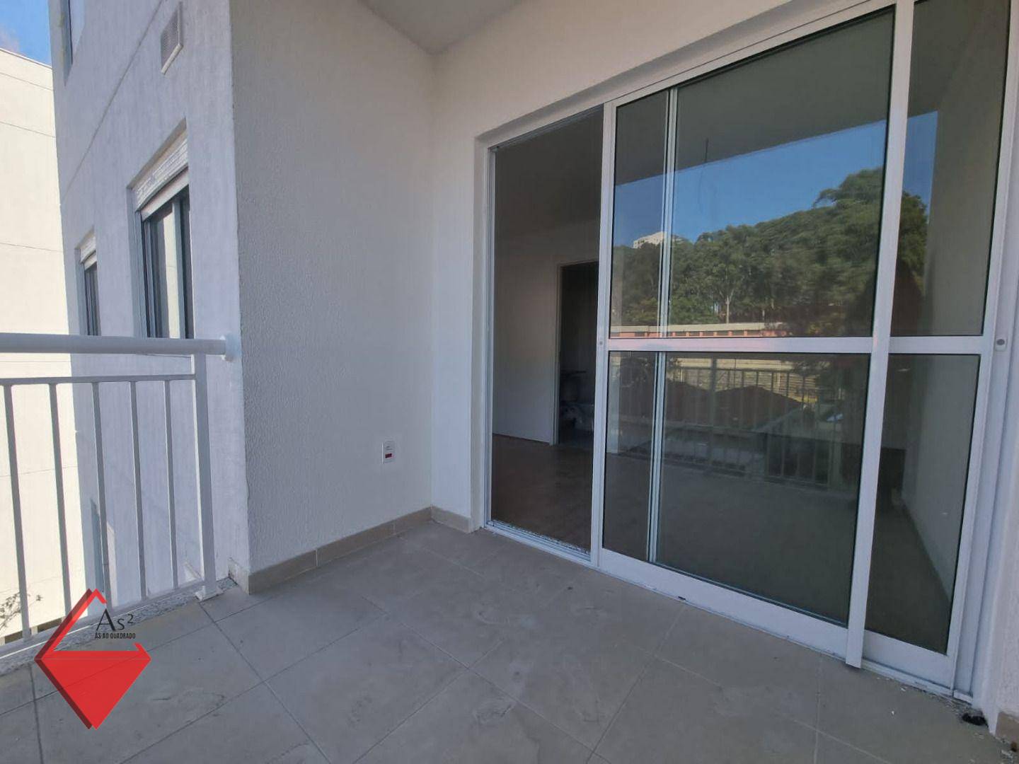 Apartamento à venda com 3 quartos, 66m² - Foto 1