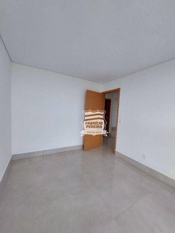 Apartamento à venda com 4 quartos, 134m² - Foto 18