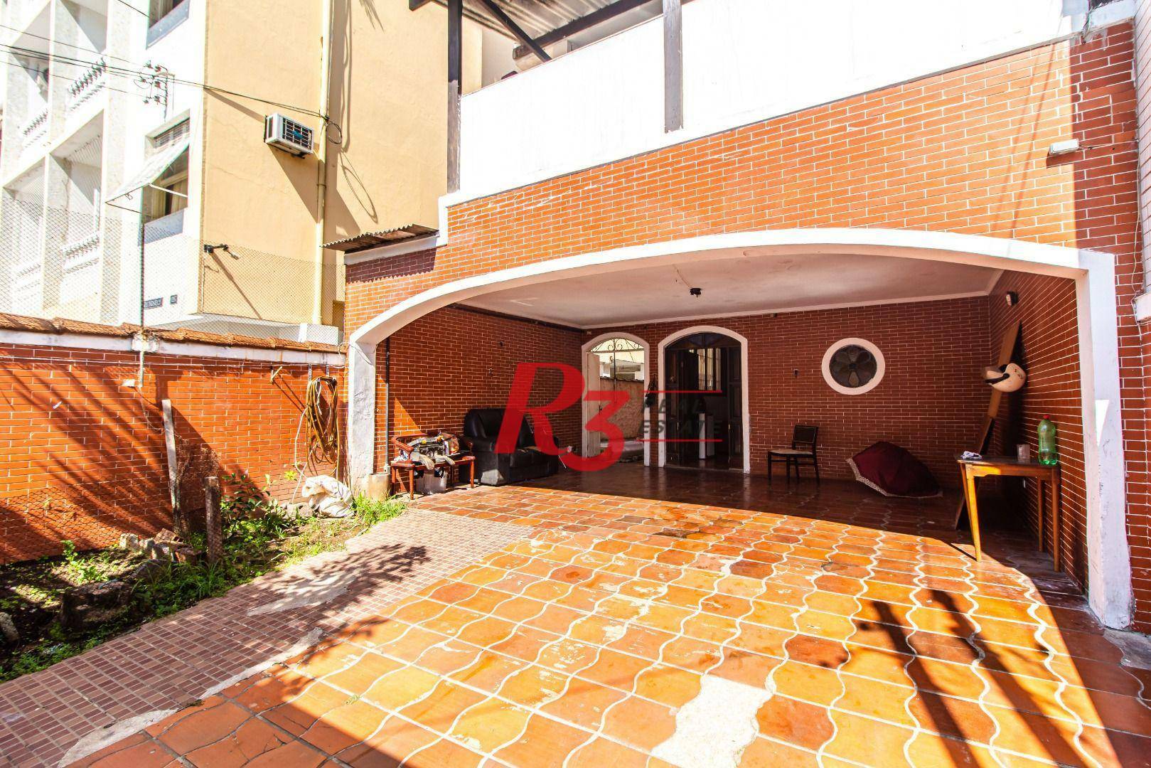 Casa à venda com 3 quartos, 250m² - Foto 32