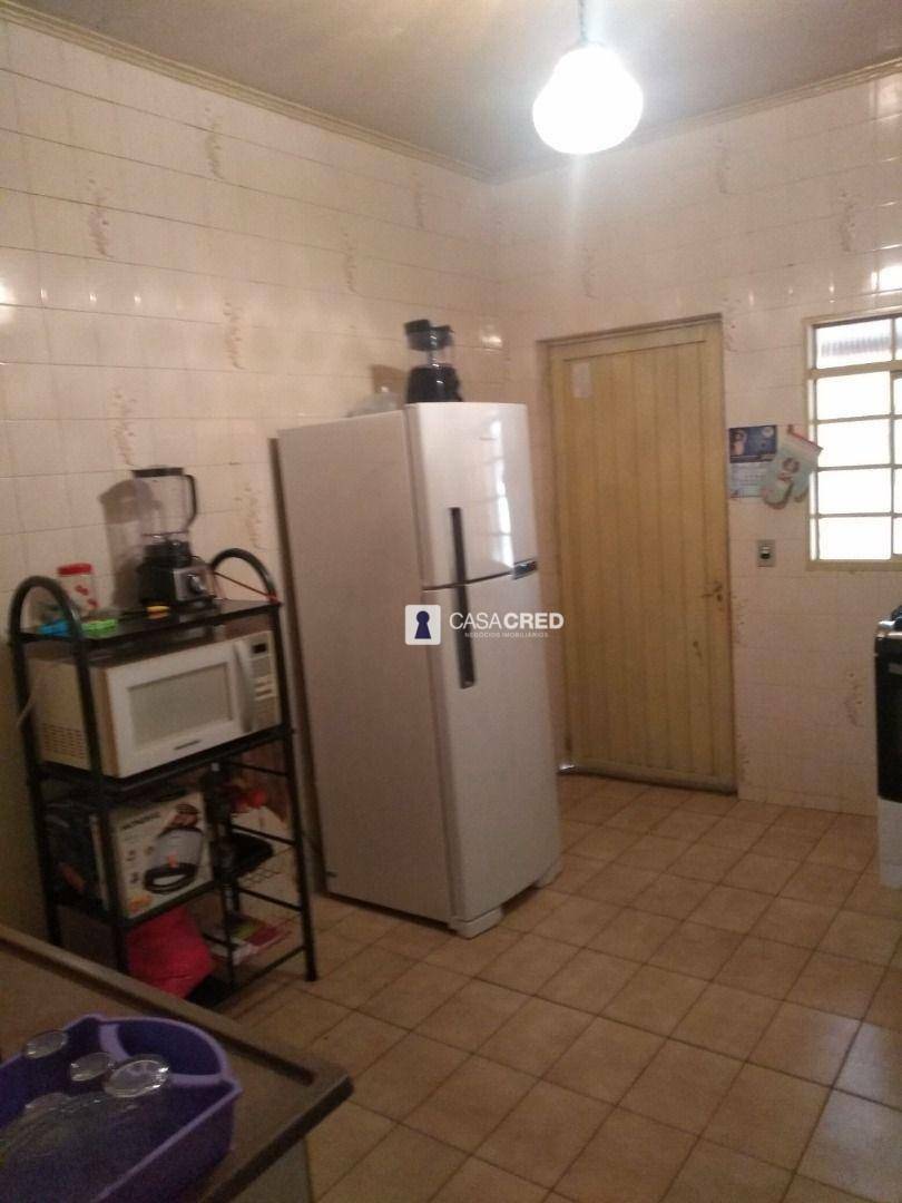 Casa à venda com 3 quartos, 171m² - Foto 10