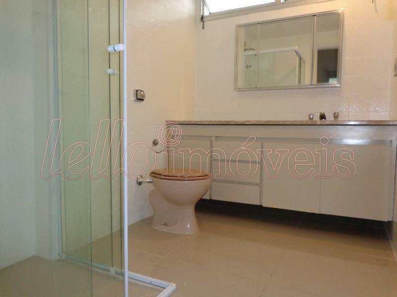 Apartamento para alugar com 3 quartos, 130m² - Foto 6