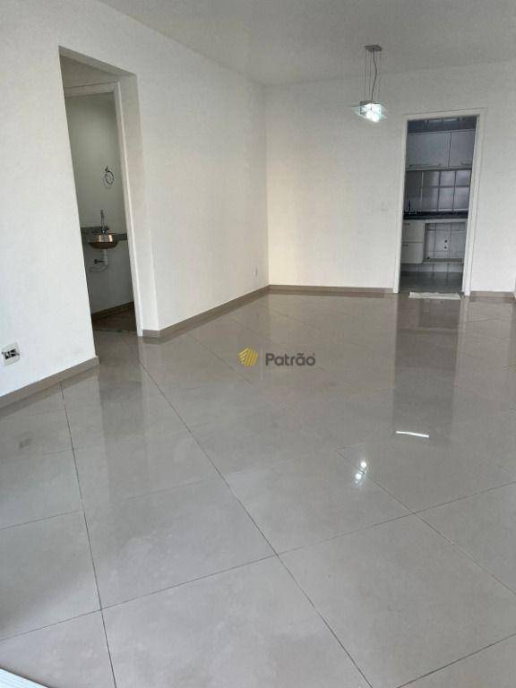 Apartamento à venda com 3 quartos, 97m² - Foto 20