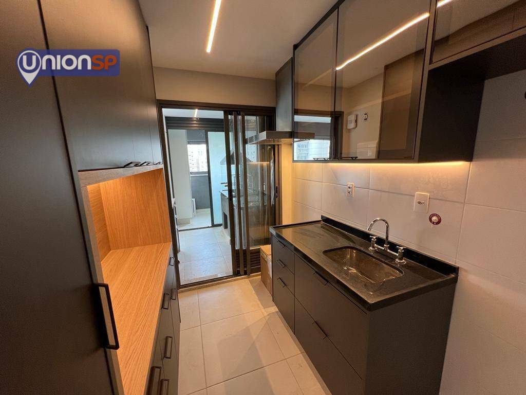 Apartamento à venda com 2 quartos, 104m² - Foto 12