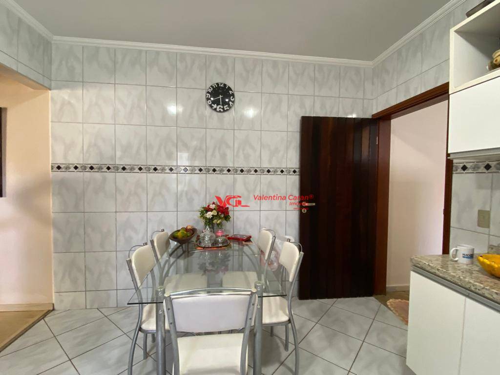 Sobrado à venda com 3 quartos, 204m² - Foto 9