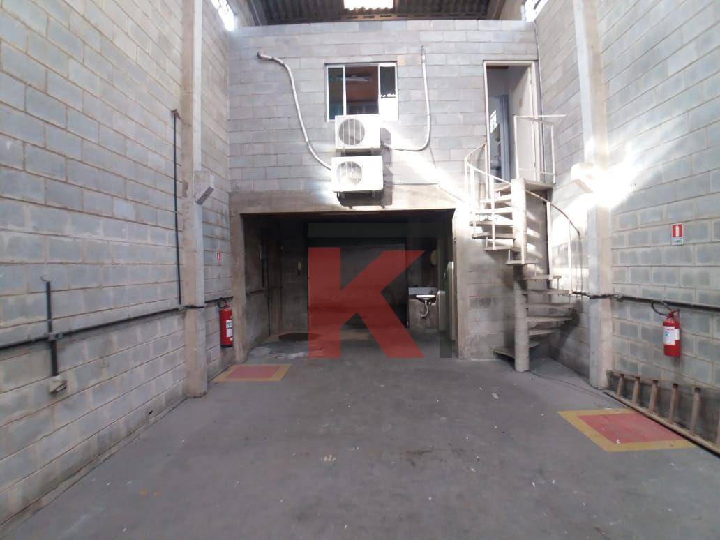 Depósito-Galpão, 240 m² - Foto 2