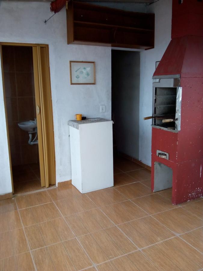 Casa à venda com 2 quartos, 40m² - Foto 4