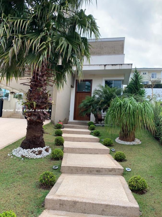 Casa de Condomínio à venda com 3 quartos, 560m² - Foto 6