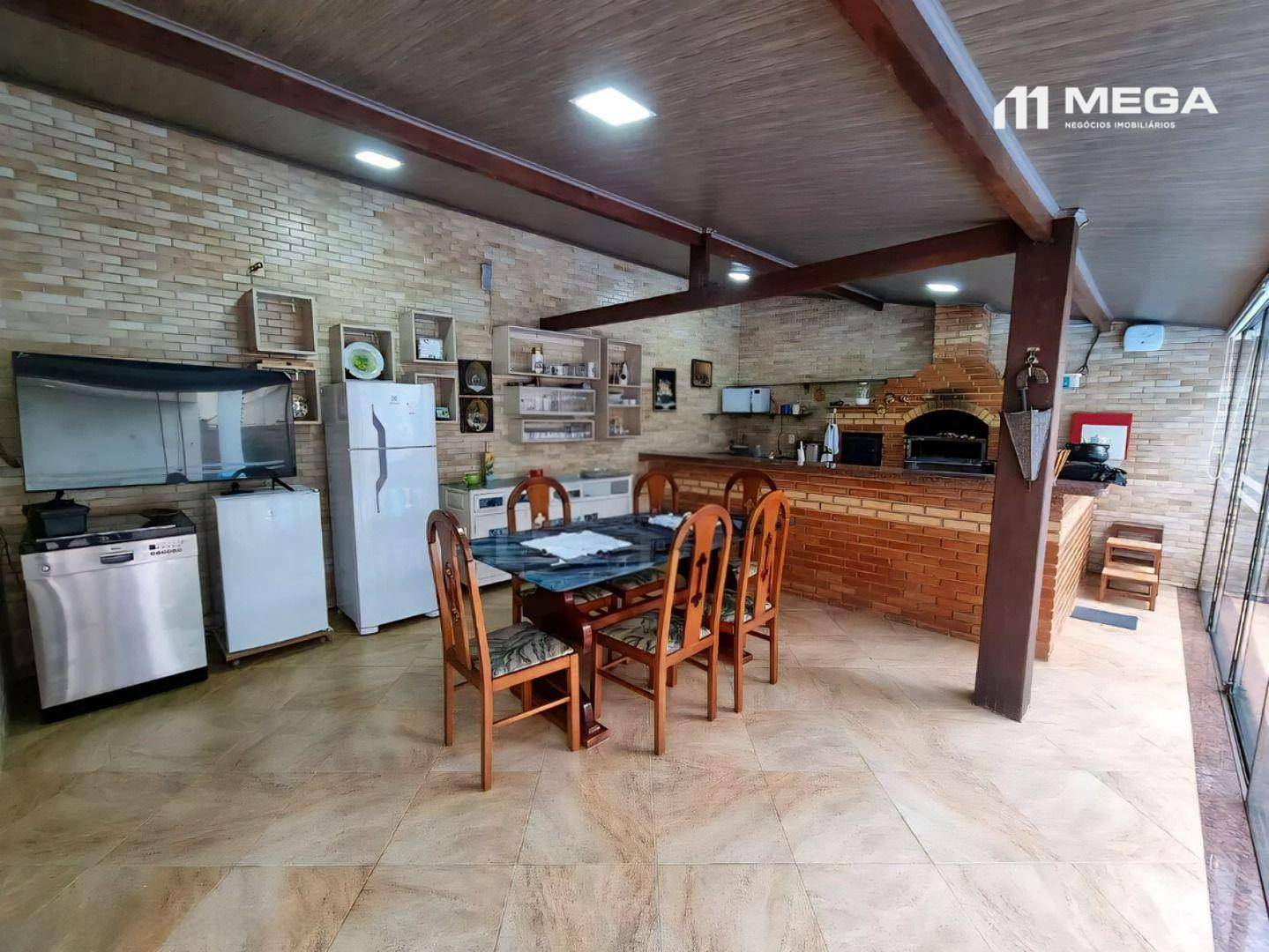 Casa à venda com 3 quartos, 337m² - Foto 14