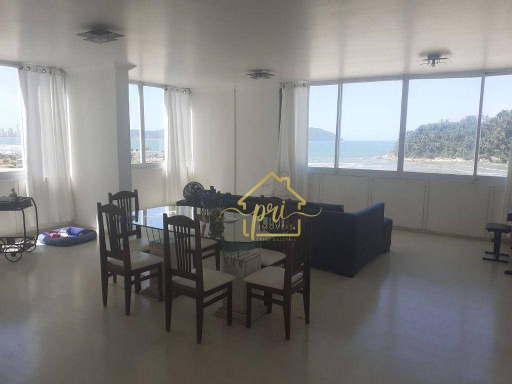 Apartamento à venda com 3 quartos, 215m² - Foto 2