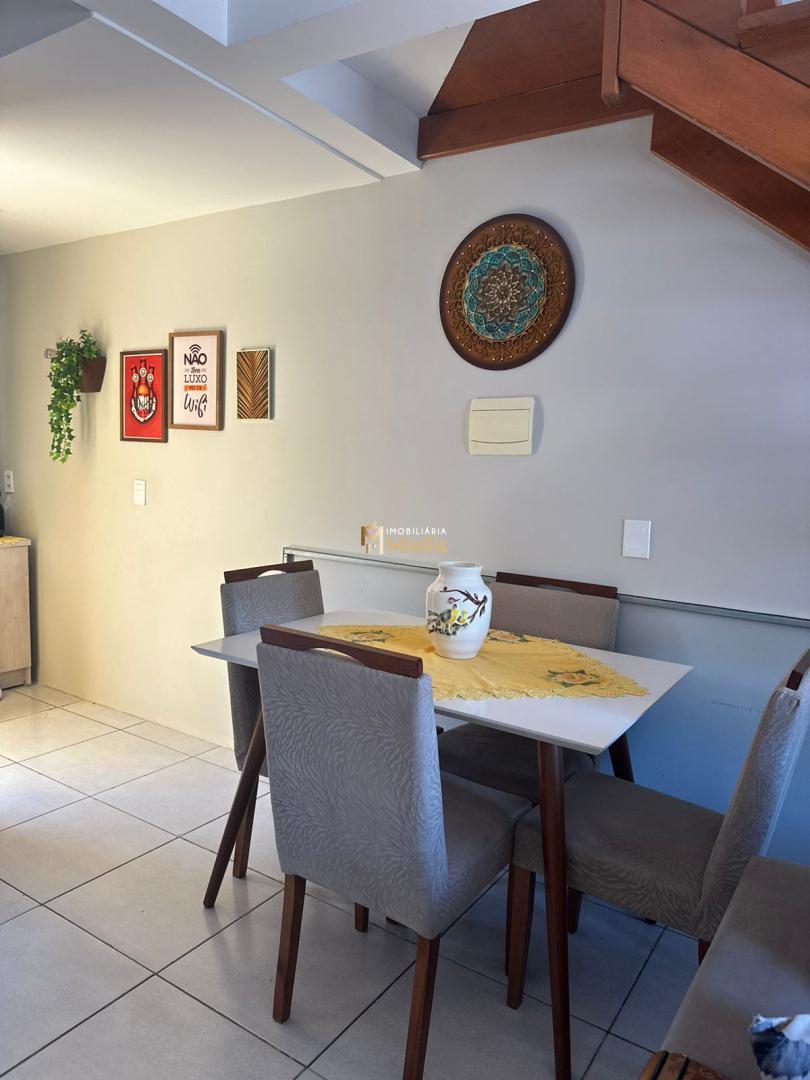 Casa à venda com 2 quartos, 52m² - Foto 6