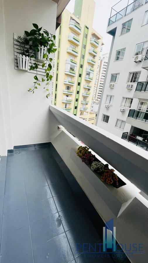 Apartamento à venda com 3 quartos, 110m² - Foto 16