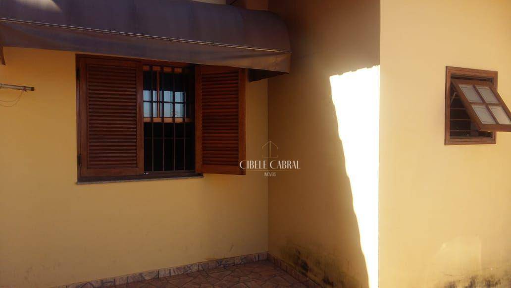 Casa à venda com 3 quartos, 101m² - Foto 20