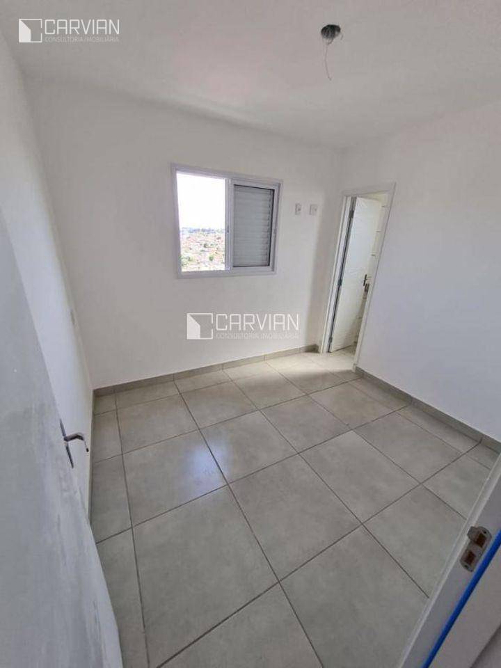 Apartamento à venda com 2 quartos, 61m² - Foto 9