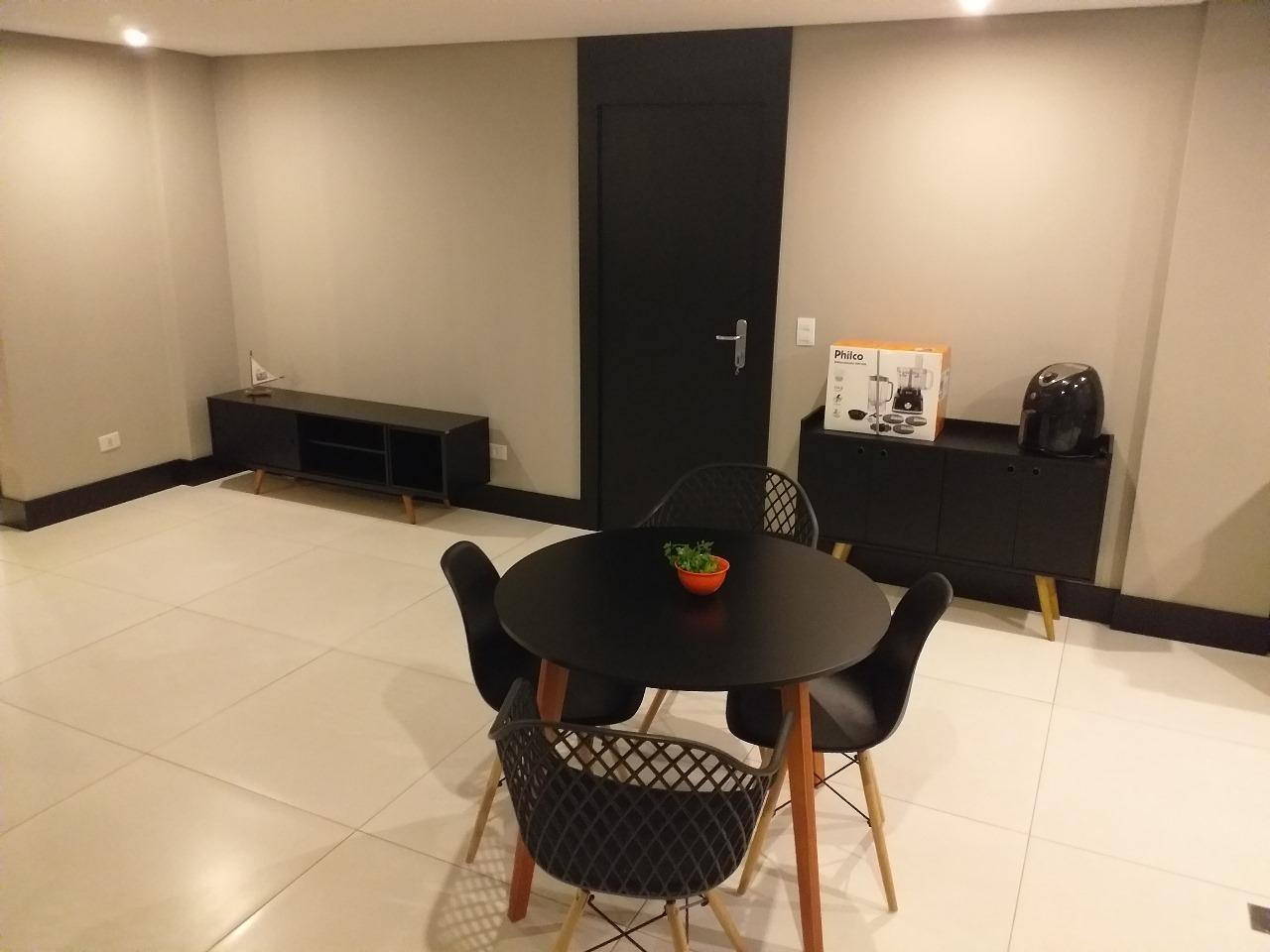 Apartamento à venda com 1 quarto, 61m² - Foto 5