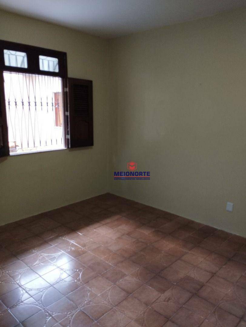 Casa à venda com 4 quartos, 150m² - Foto 13