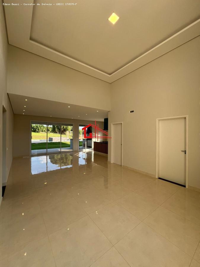 Casa de Condomínio à venda com 3 quartos, 286m² - Foto 15