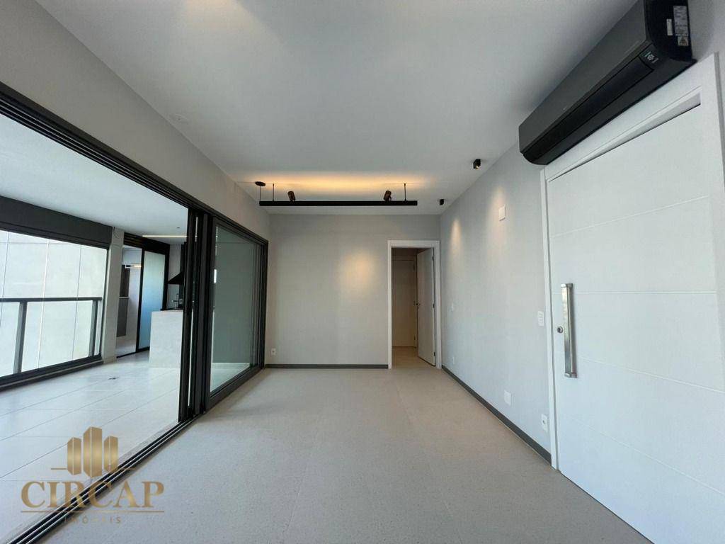 Apartamento à venda e aluguel com 2 quartos, 103m² - Foto 5