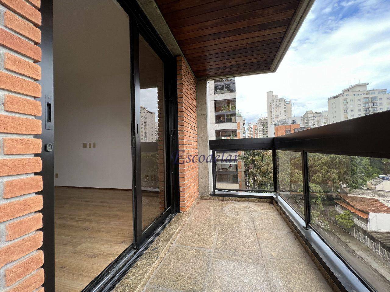 Apartamento à venda com 4 quartos, 353m² - Foto 18