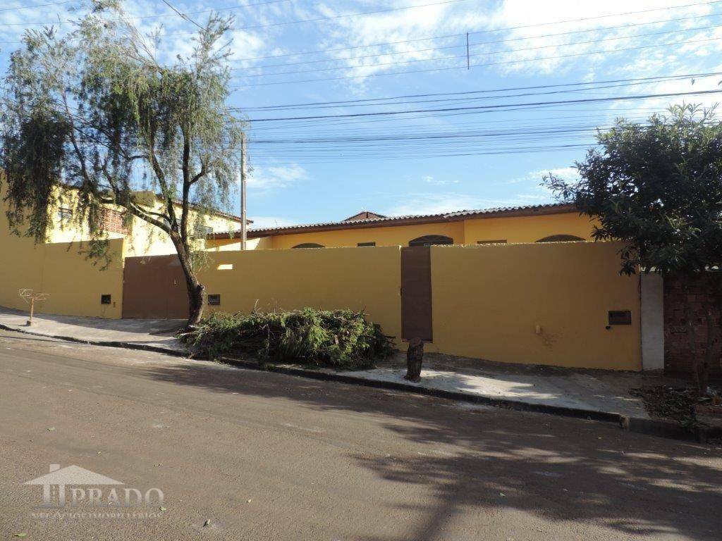 Casa à venda com 3 quartos, 200m² - Foto 22