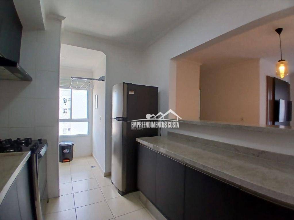 Apartamento para alugar com 2 quartos, 73m² - Foto 5