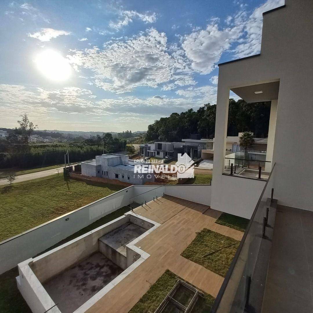 Casa à venda com 3 quartos, 250m² - Foto 36