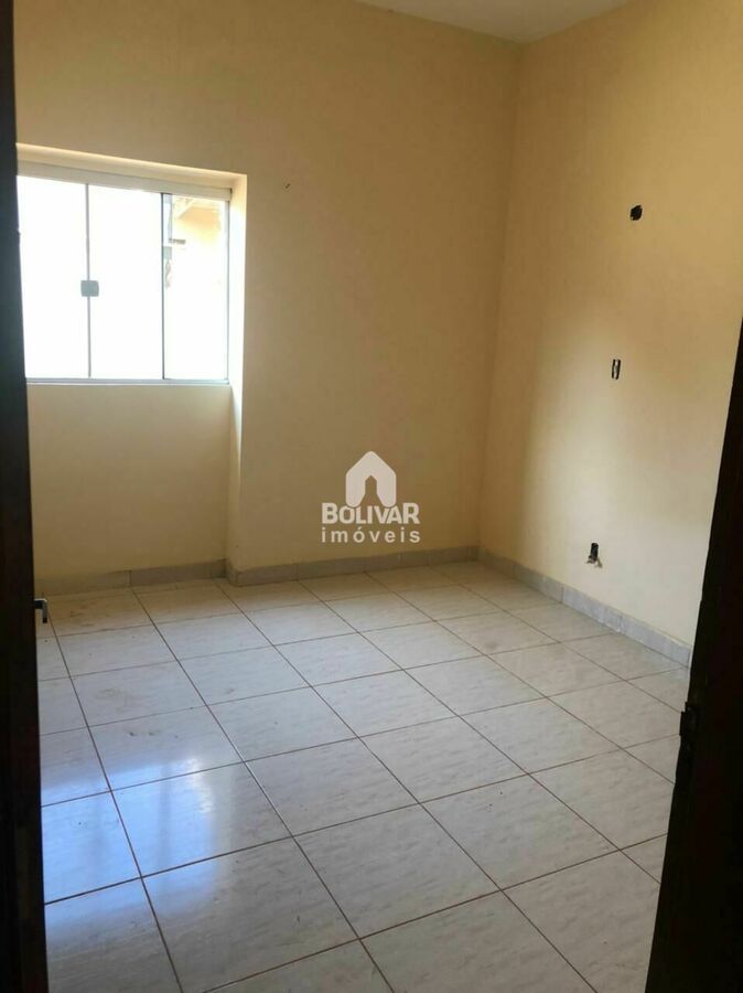 Casa à venda com 3 quartos, 250m² - Foto 9