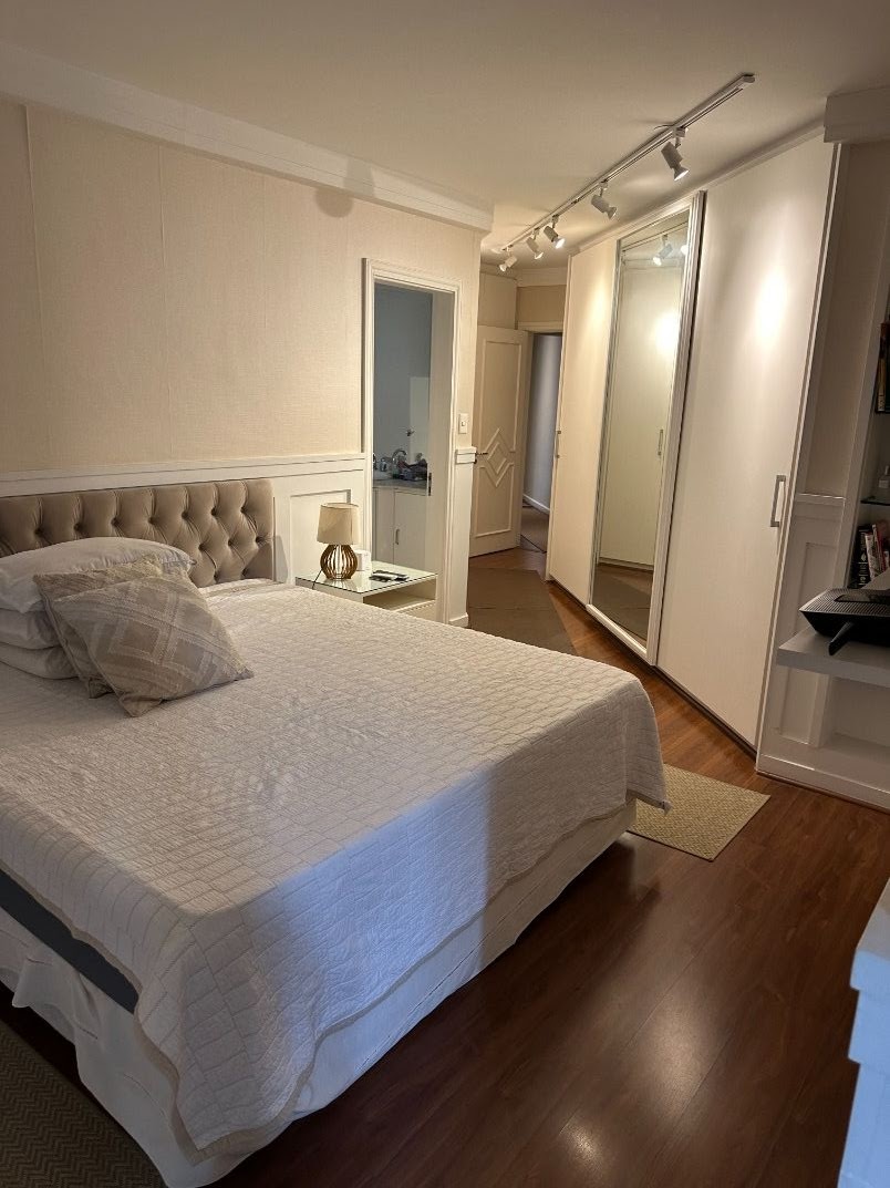 Apartamento à venda com 4 quartos, 230m² - Foto 10