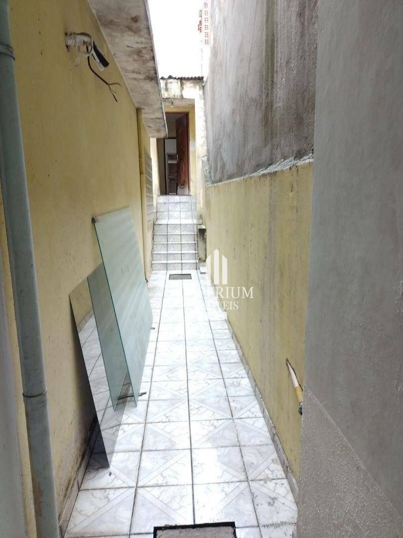 Sobrado à venda com 3 quartos, 210m² - Foto 17