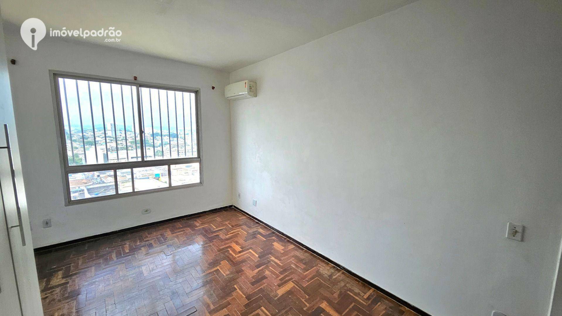 Apartamento para alugar com 3 quartos, 120m² - Foto 33