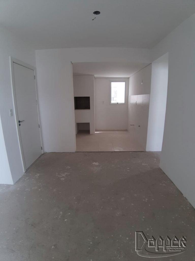 Apartamento à venda com 3 quartos, 74m² - Foto 4