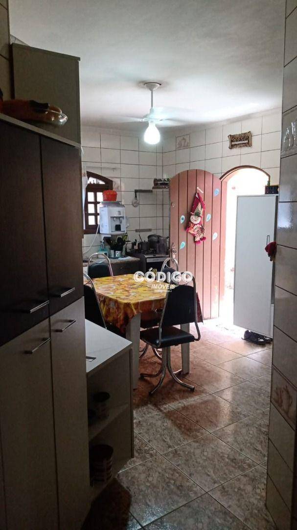 Sobrado à venda com 3 quartos, 400m² - Foto 5