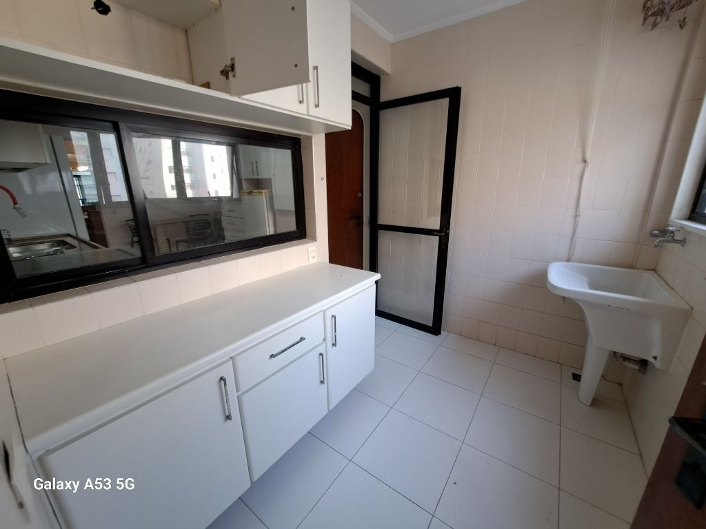 Apartamento à venda com 3 quartos, 160m² - Foto 23