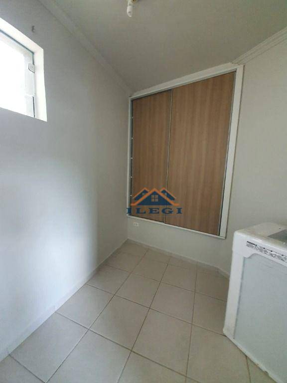 Casa de Condomínio à venda e aluguel com 3 quartos, 220m² - Foto 27