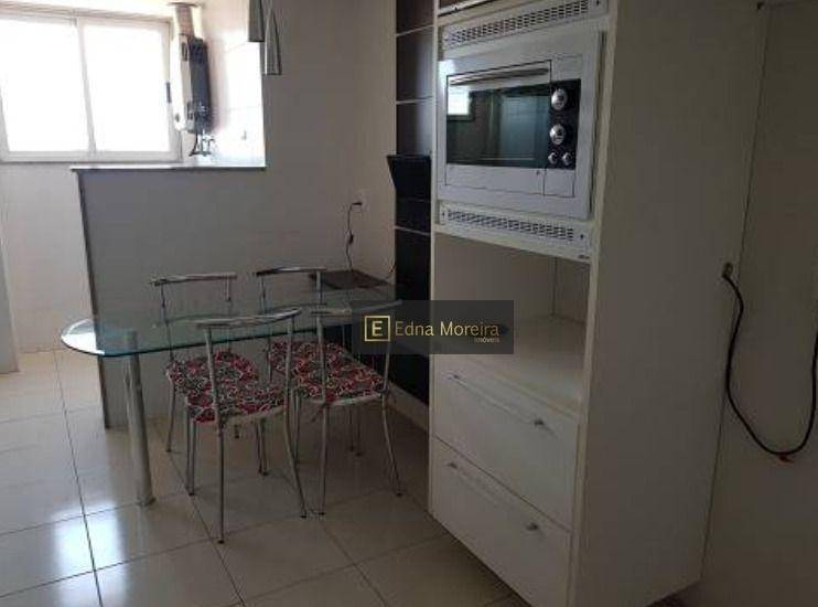 Apartamento à venda com 2 quartos, 103m² - Foto 3