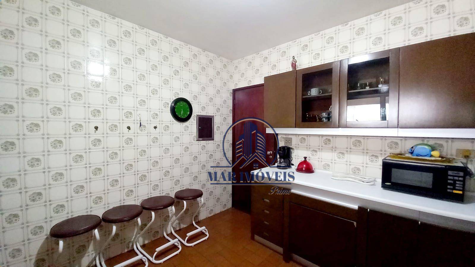 Apartamento à venda com 3 quartos, 140m² - Foto 18